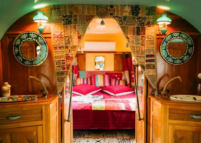 Magnifique Roulotte Boheme 1930